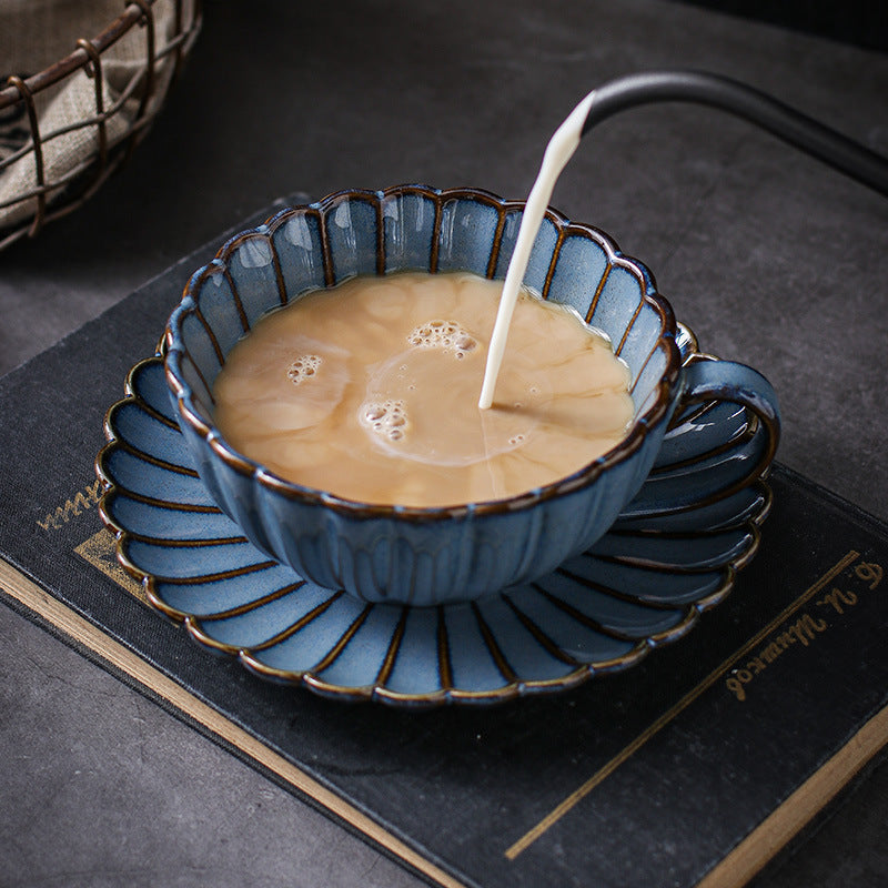 Japanese-style Ceramic Coffee Cup and Saucer Set, Retro Coffee Cup, Chrysanthemum Coffee Shop Coffee Set